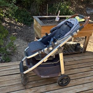 UPPAbaby Cruz stroller